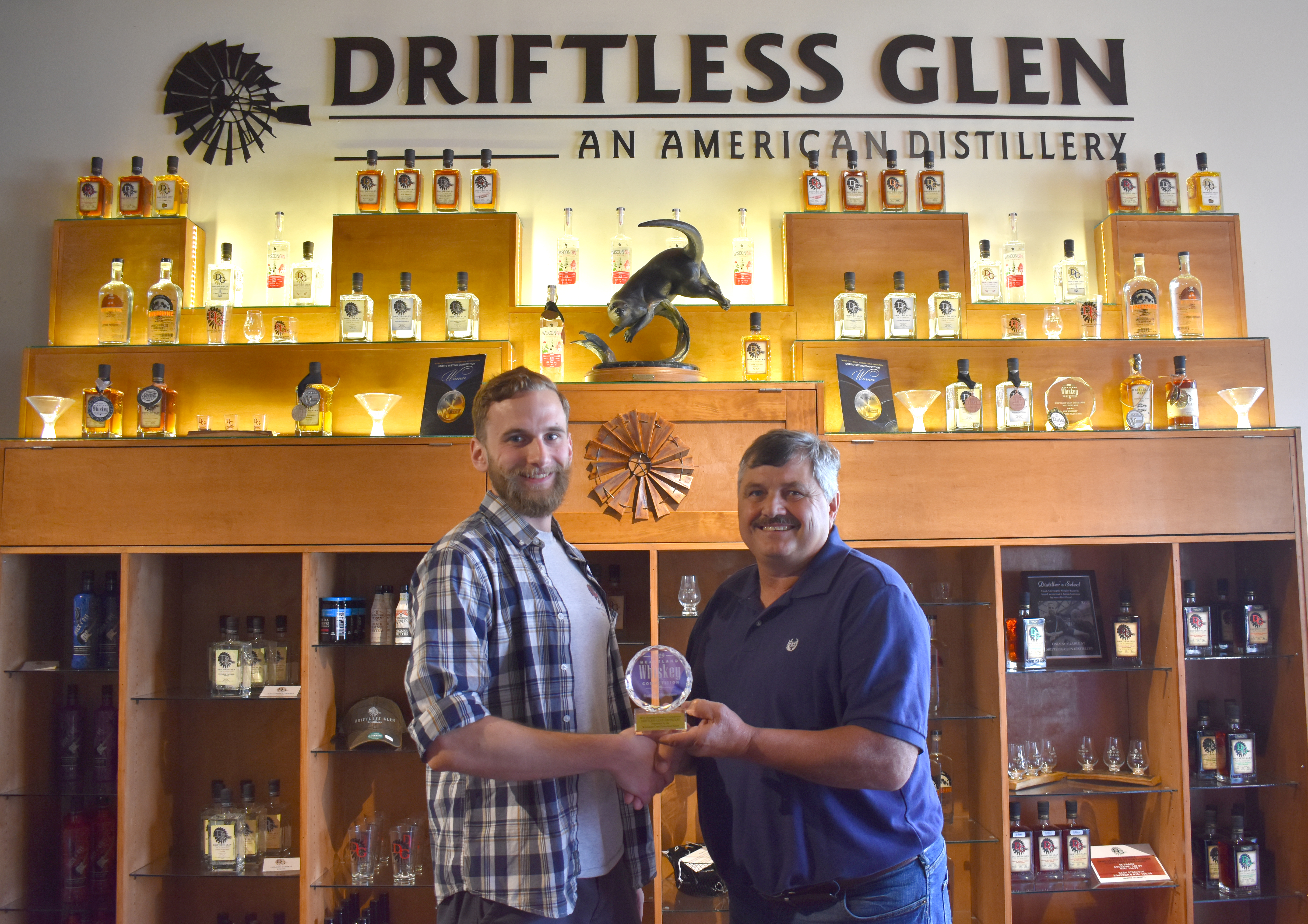 Wisconsin Corn recognizes Driftless Glen Distillery as 2019 Heartland Whiskey Competition Best of State